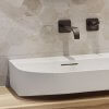 łazienka z wanną wolnostojącą Evoluta Sfrido umywalka nadblatowa Sonar Laufen